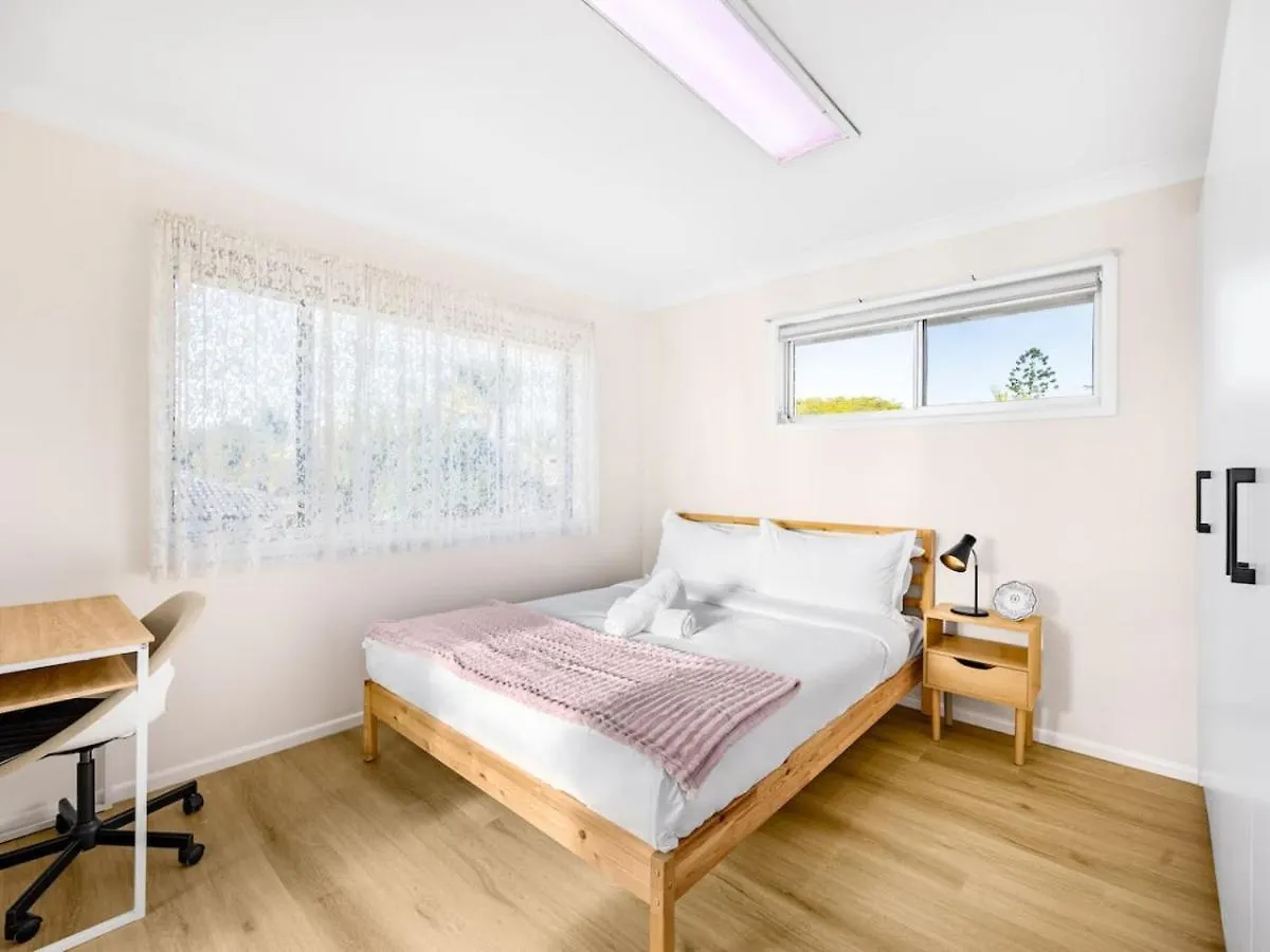 Lovely 2B2B Home Affordable Price Sunnybank Cbd Brisbane 0*,  Australia